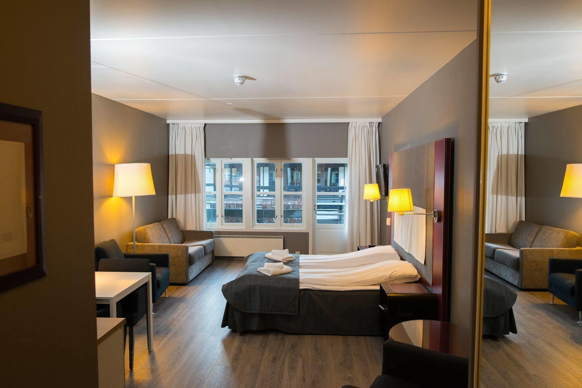 Oppdal Gjestetun Hotell Buitenkant foto