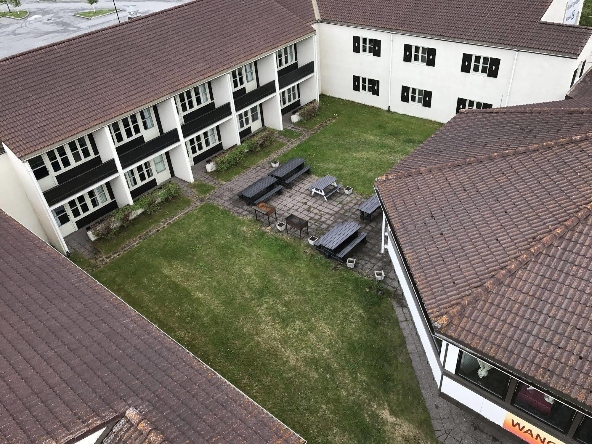 Oppdal Gjestetun Hotell Buitenkant foto